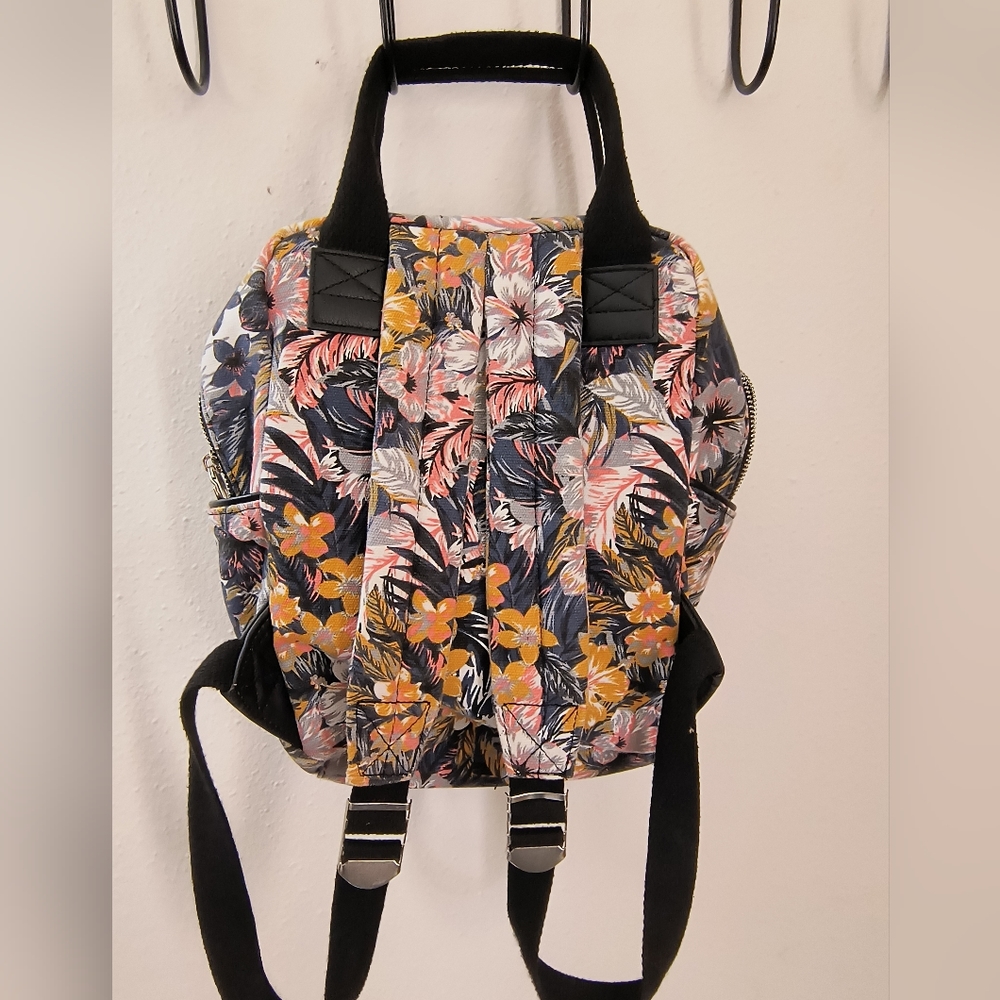 Wild fable backpack/purse - Picture 8 of 11